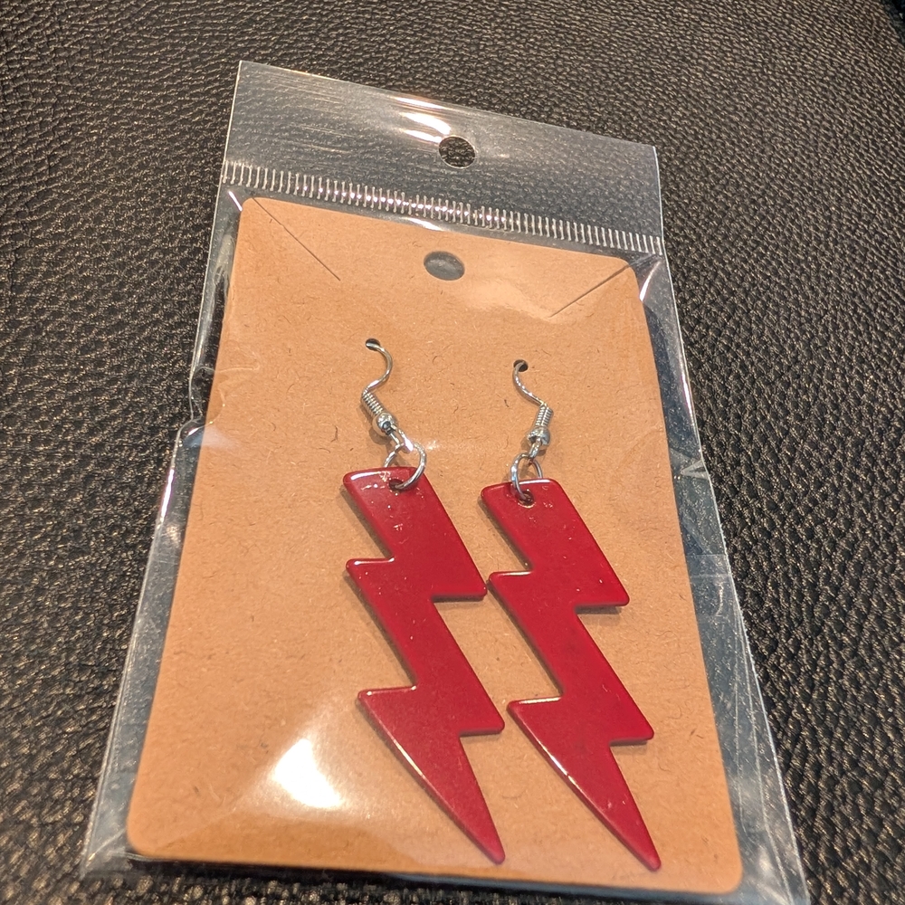 LeSpoon Red Lightning Bolt Earrings